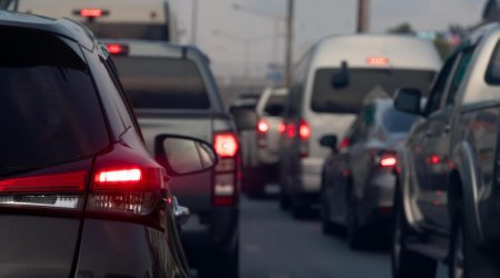 Sürücülərin DİQQƏTİNƏ: Yollarda tıxac var