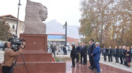 Yusif Məmmədəliyevin Ordubaddakı abidəsinin bərpadan sonra açılışı olub - FOTO