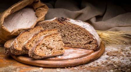 Marketlərdə &ldquo;qara çörək&rdquo; TƏLƏSİ &ndash; Çovdar unu əvəzinə rəngləndiricidən İSTİFADƏ OLUNUR