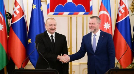 İlham Əliyev slovakiyalı həmkarını Azərbaycana səfərə DƏVƏT ETDİ