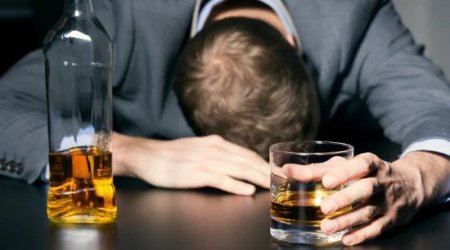 Alkoqolun xərçəng riski daşıdığı beş insan qrupu AÇIQLANDI