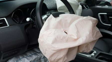 Göygöldə ağır qəza: Piyadanı vurub öldürdü, maşını aşırdı