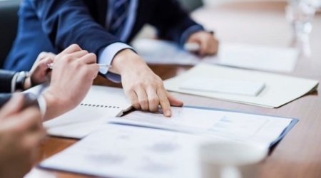 Dövlət büdcəsindən fiziki və hüquqi şəxslərə 293 milyon manat vəsait geri qaytarıldı