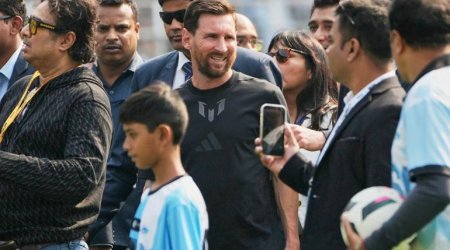 Messi Hindistandan milyon dollarlıq hədiyyə ilə qayıtdı - FOTO