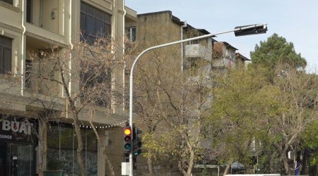 Paytaxt yollarında yeni işıqforlar &ndash; VİDEO