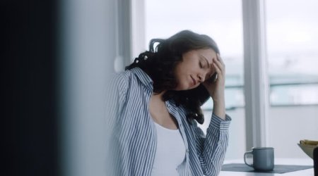 Yorğunluqdan ciddi XƏSTƏLİYƏ &ndash; Daha çox gənclərdə müşahidə olunur