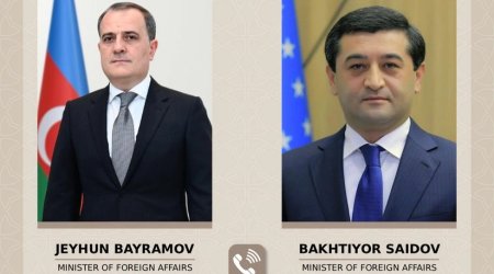 Azərbaycanla Özbəkistan arasında ikitərəfli və regional məsələlər ətrafında fikir mübadiləsi APARILDI