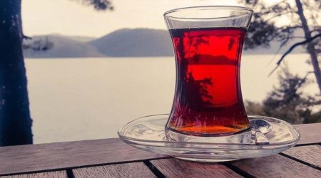 İsti çay həqiqətən isidirmi? - Həkimdən maraqlı açıqlama