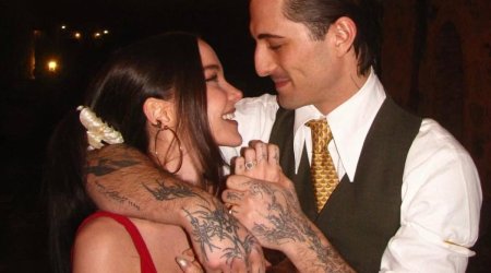 Musiqiçi aktrisa ilə nişanlandığını təsdiqlədi - FOTO