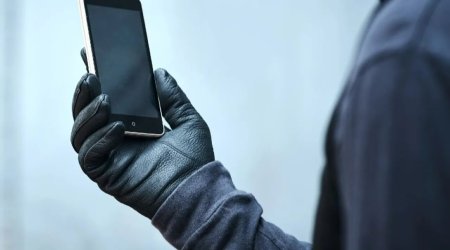 Telefonu oğurlayıb mobil tətbiqə müdaxilə edən şəxs SAXLANILDI