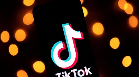 &ldquo;TikTok&rdquo;da arvadına mesaj yazan sinif yoldaşını bıçaqladı