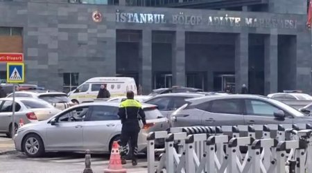 Məhkəmədə qanlı hadisə: Prokuror qadın hakimi silahla vurdu &ndash; FOTO/VİDEO