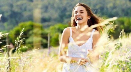 Tək yaşamaq HƏVƏSİ - Qadınlar niyə ailə həyatından qaçır?