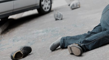 Lənkəranda avtomobil 54 yaşlı piyadanı VURDU