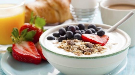 Qəbizlik üçün ideal səhər yeməyi AÇIQLANDI