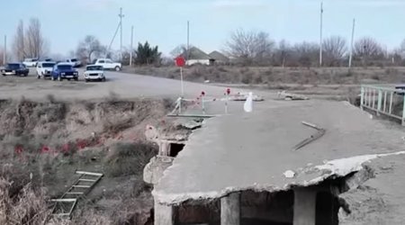 Bu ərazidə körpü uçdu - Sakinlər çətin vəziyyətdə - VİDEO