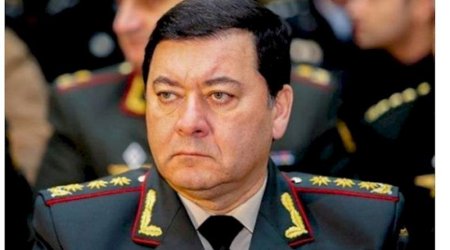 Nəcməddin Sadıkovun oğlunun biznes ortağı yenidən MƏHKƏMƏ QARŞISINDA