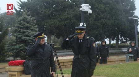 20 Yanvar şəhidlərinin xatirəsinə bir dəqiqəlik SÜKUT - FOTO/VİDEO