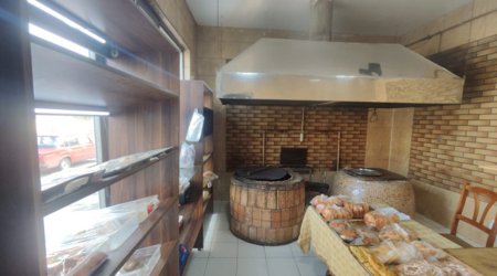 Ət qutabı yox, at qutabı yeyirmişik... - Video