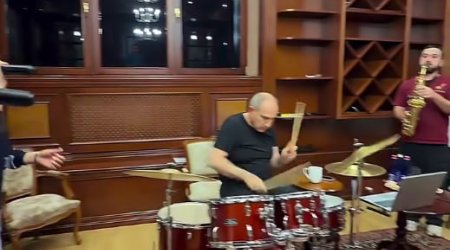 Paşinyanın musiqi qrupu yanvarın 30-da KONSERT VERƏCƏK - VİDEO
