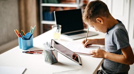 &ldquo;Uşaq məktəbə getmək istəmirsə, günah valideynlərdədir&rdquo; &ndash; Psixoloq