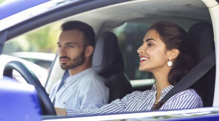 Ərlə arvad bir-birinin maşınını etibarnaməsiz sürə bilər?