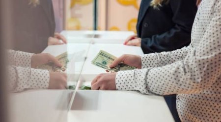 Xaricə pul köçürənlərin DİQQƏTİNƏ!