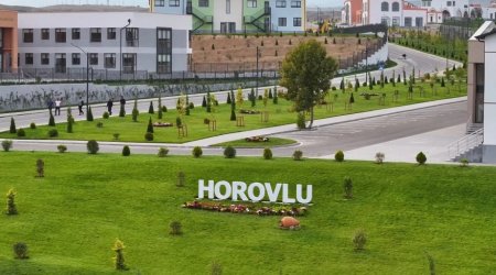 Horovlu kəndində daha 20 ailəyə evlərinin açarları təqdim olundu