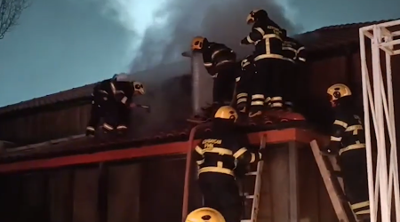 Bakıda restoranda YANĞIN &ndash; VİDEO