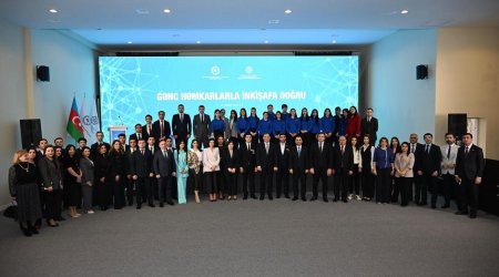 "Gənc həmkarlarla inkişafa doğru" tədbiri keçirildi &ndash; FOTO