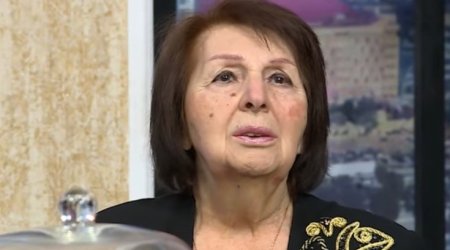 &ldquo;Yolda gördüyüm əsgərin cibinə pul qoyuram&rdquo; - VİDEO