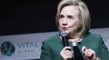 Hillari Klinton: &ldquo;Britaniya kralının qardaşı Konqres qarşısında ifadə verməlidir&rdquo;