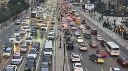 Bakının bəzi yollarında SIXLIQ VAR