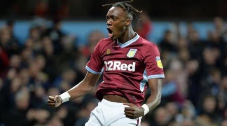 Beş ildən sonra ilk qolunu vurdu