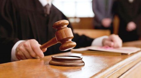 Terrorçuluqda təqsirləndirilən Azərbaycan vətəndaşlarının məhkəməsi başladı