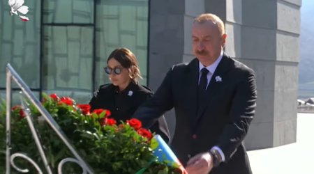 Prezident və birinci xanım Xocalı Soyqırımı Memorialının açılışında - VİDEO