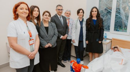 Leyla Əliyeva Uşaq Klinik Xəstəxanasını ziyarət etdi - FOTO