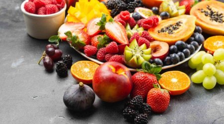 Meyvə ilə bağlı doğru bildiyimiz YANLIŞLAR