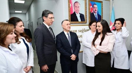 Leyla Əliyeva Bakı Şəhər Narkoloji Mərkəzini ziyarət etdi - FOTO