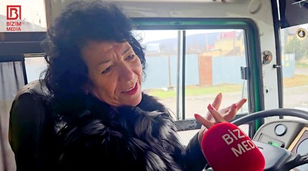 Nərgiz xaladan ilhamlanıb sükan arxasına KEÇDİ &ndash; Qubanın 72 yaşlı avtobus sürücüsünün HƏYAT HEKAYƏSİ - VİDEO