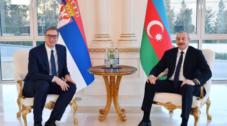 İlham Əliyev və Aleksandar Vuçiç arasında telefon danışığı olub