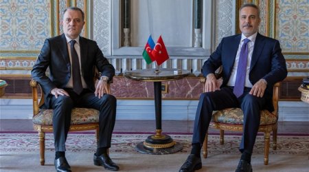Azərbaycan və Türkiyənin XİN başçıları arasında İstanbulda görüş olub - FOTO