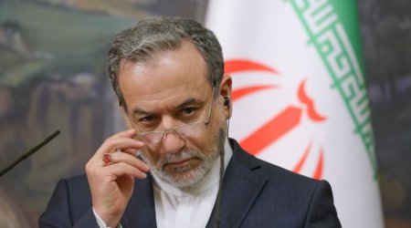 Araqçi Naxçıvana hücumu “xoşagəlməz hal” adlandırdı