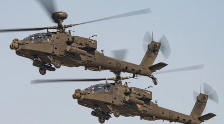 BƏƏ-də helikopter qəzaya uğradı - 2 hərbçi həlak oldu