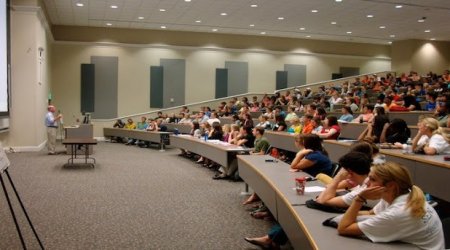 Bakıdakı universitetlər köçürüləcək &ndash; RƏSMİ