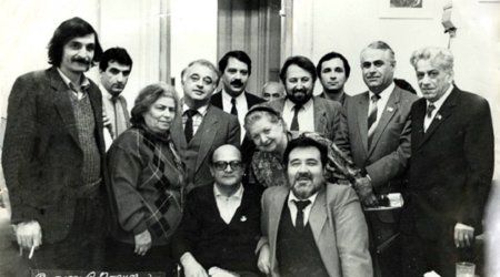 Vəfatından sonra bu tarixi foto yenidən gündəm oldu...