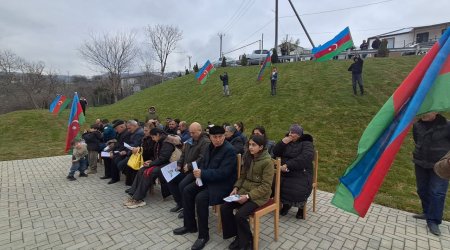 Xocalının Xanabad kəndinə köçən ailələrə evlərinin açarları təqdim edildi &ndash; FOTO