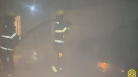 Kürdəmirdə avtomobil yandı - VİDEO