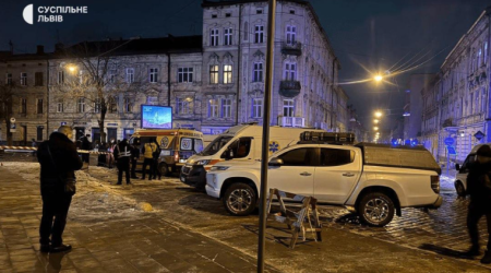 Rusiya Lvova zərbə endirdi - Yaralananlar var