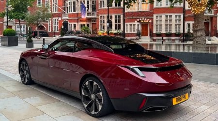 Dünyanın ən bahalı avtomobili bu ölkədə görünüb